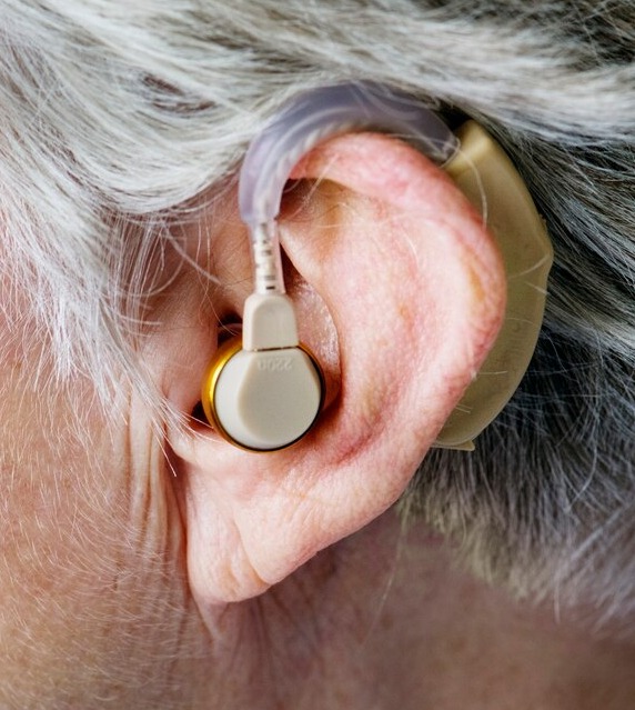 Digital Hearing Aids in Old Age